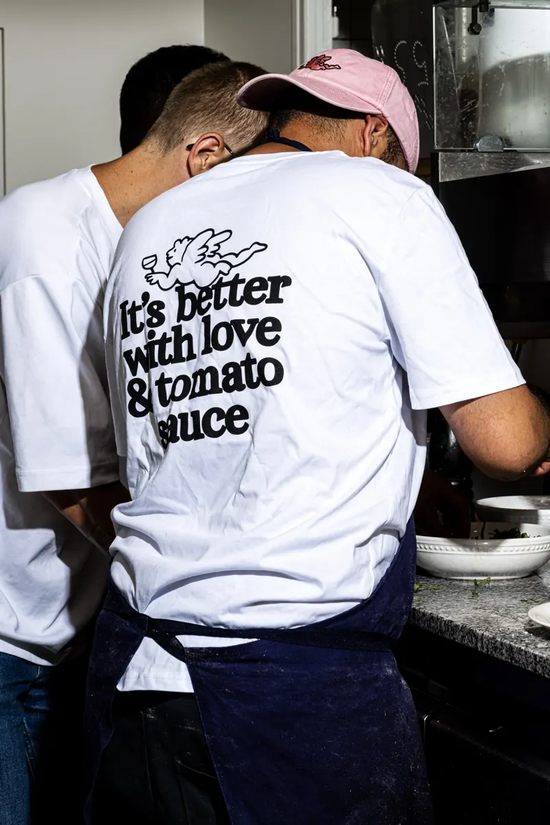 L'équipe de Becco en cuisine — it's better with love and tomato sauce
